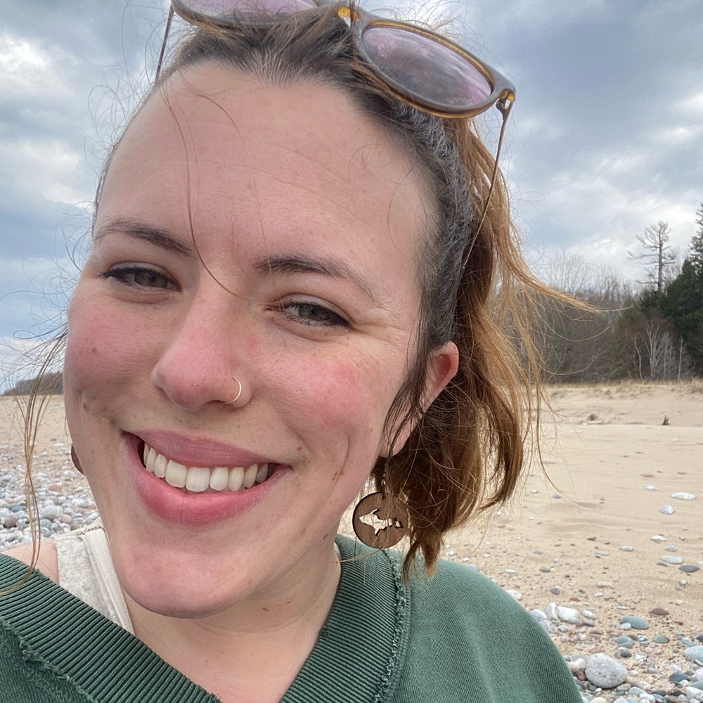 Meet your Posher, Maddie